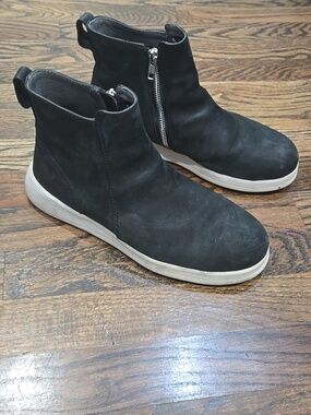 Red Wing 2030 Zero-G Lite Safety Toe Side Zip Work Boots Black Women’s 8.5 EH